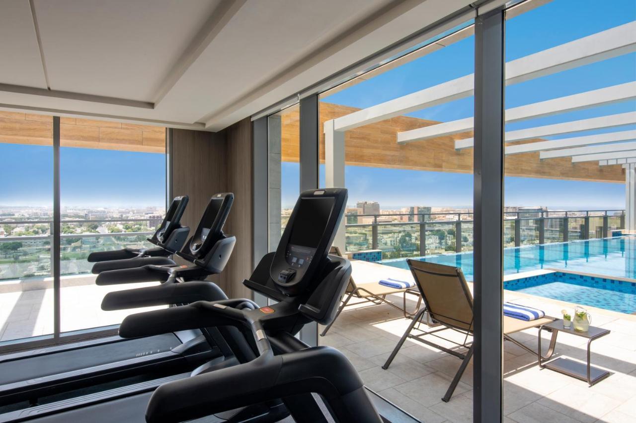 Swissotel Living Jeddah Luaran gambar The gym at the hotel