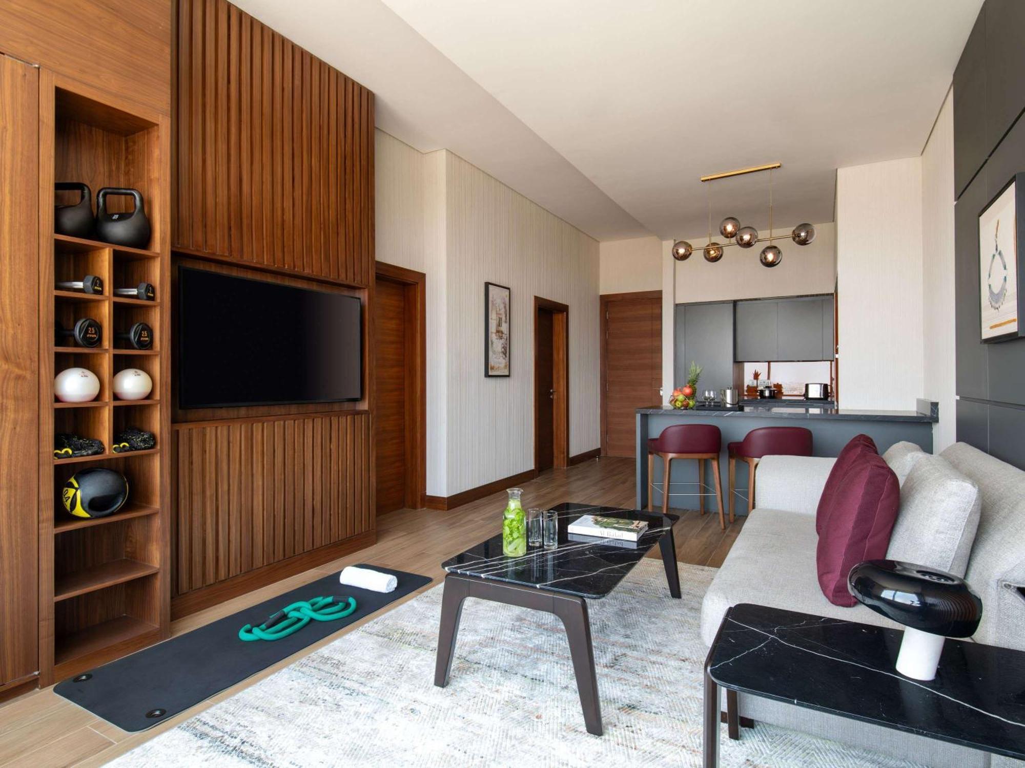 Swissotel Living Jeddah Luaran gambar The interior of a typical apartment at The Standard East Village