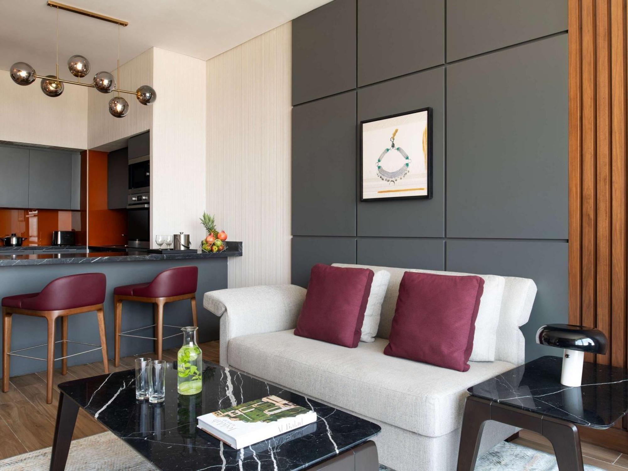 Swissotel Living Jeddah Luaran gambar A living room in a serviced apartment in London